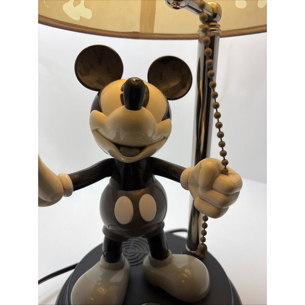 VGT Mickey Mouse Talking Lamp Collectible Disney Animated Damaged Lampshade - Picture 4 of 9